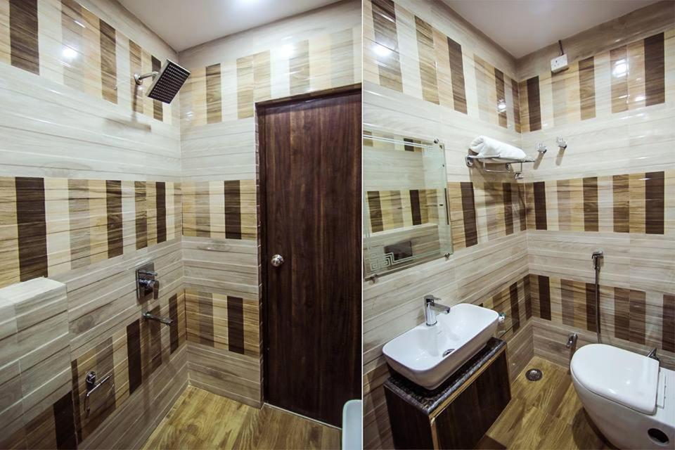 Hotel Ss Grand Лакнау Екстериор снимка